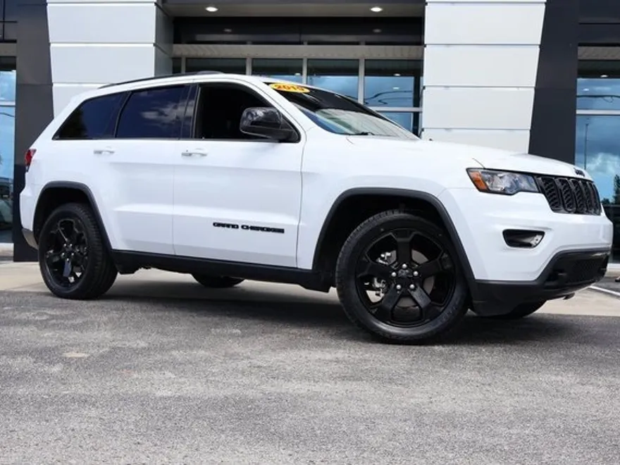 2019 Jeep Grand Cherokee Upland photo 1