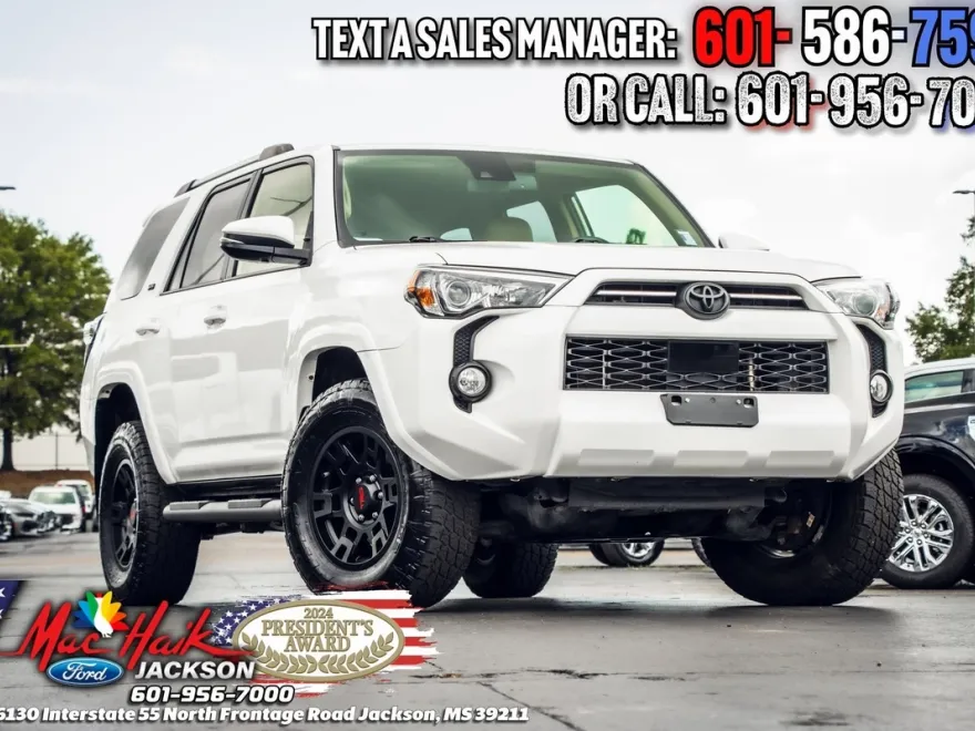 2020 Toyota 4Runner SR5 Premium photo 1