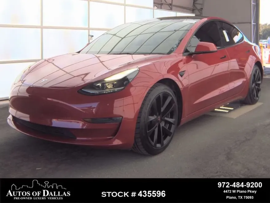 2023 Tesla Model 3 photo 1