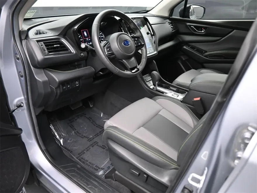 2024 Subaru Ascent Onyx Edition photo 1