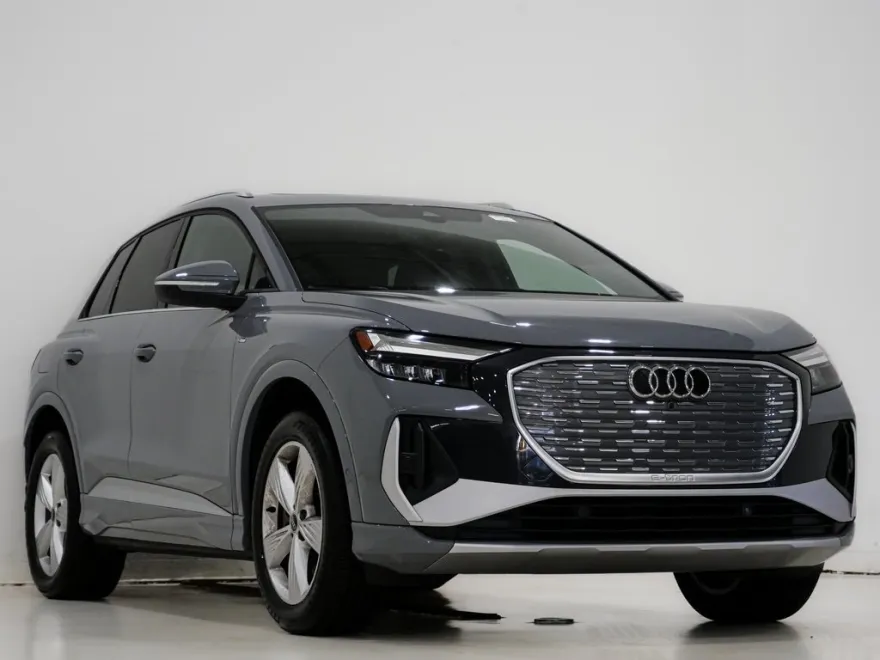 2023 Audi Q4 50 E-tron Premium Plus photo 1
