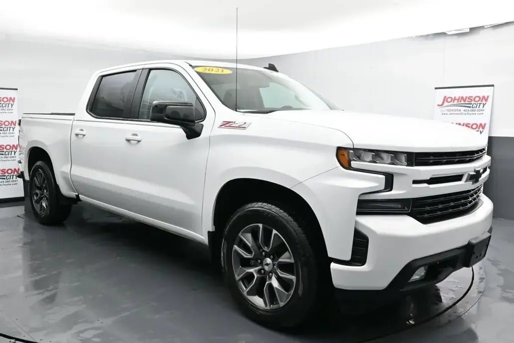 2021 Chevrolet Silverado 1500 RST photo 1