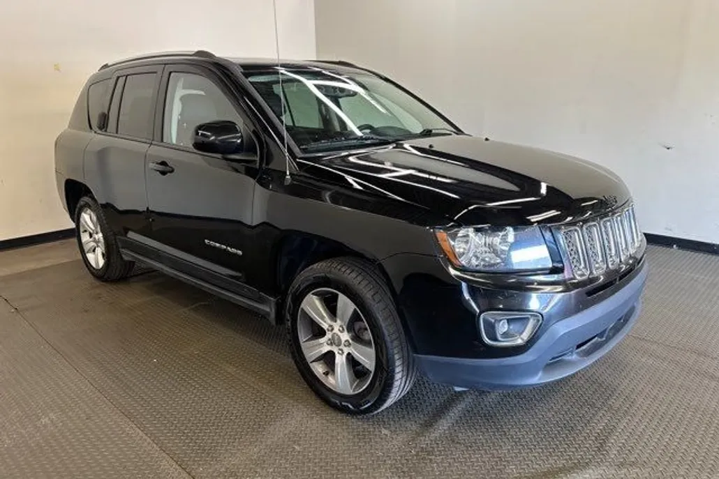 2017 Jeep Compass High Altitude photo 1