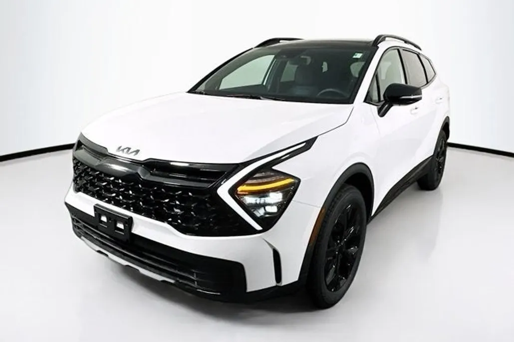 2025 Kia Sportage X-Line photo 1