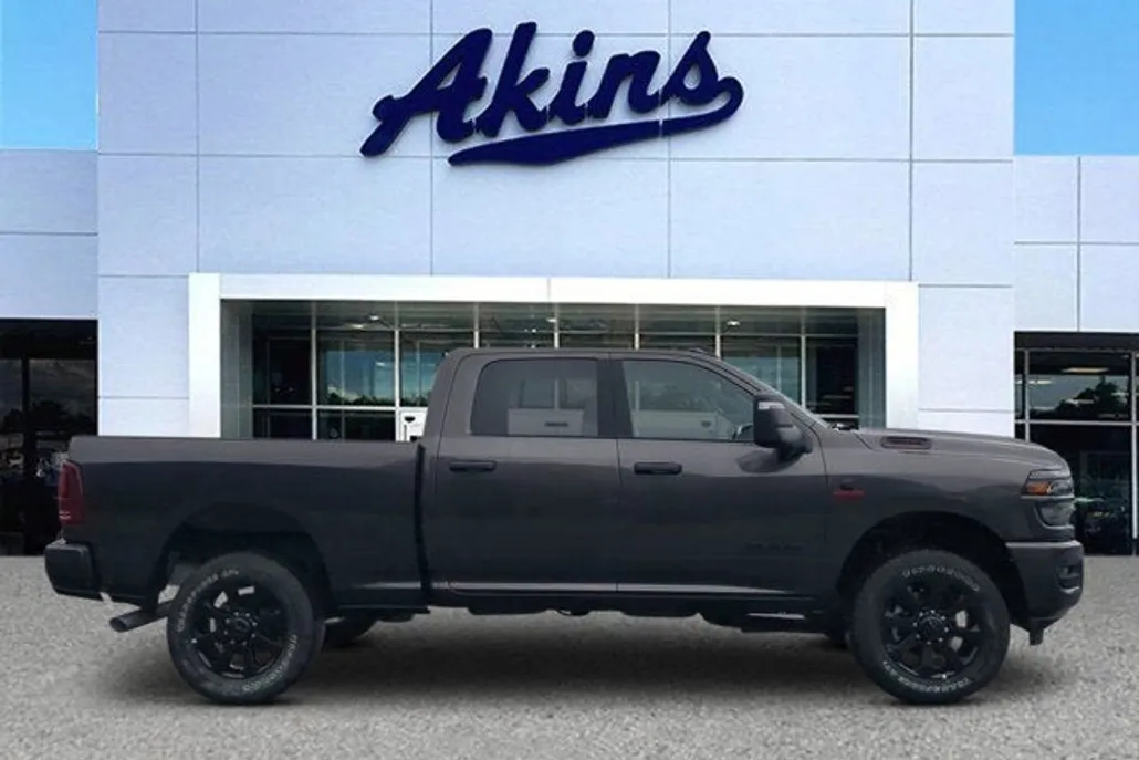 2026 Ram 2500 Big Horn photo 1