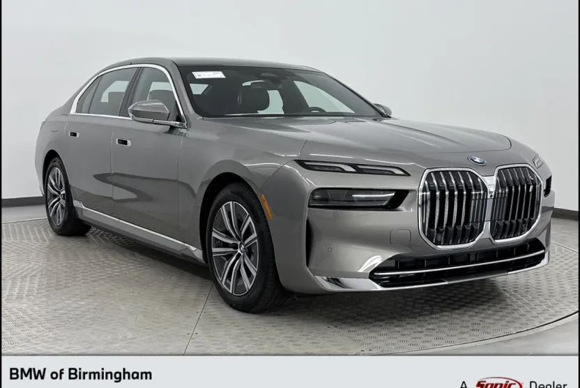 2025 Bmw i7 xDrive60 photo 1
