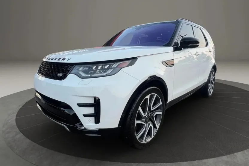 2020 Land Rover Discovery HSE Luxury photo 1