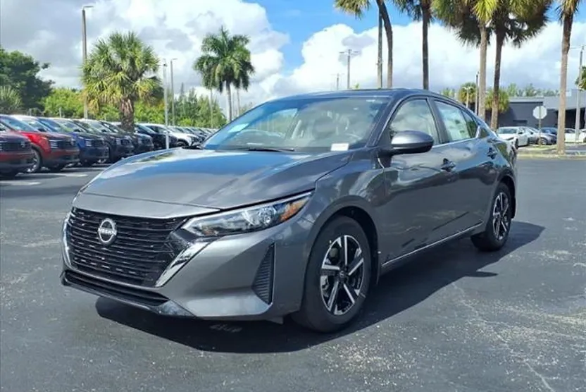 2025 Nissan Sentra SV photo 1
