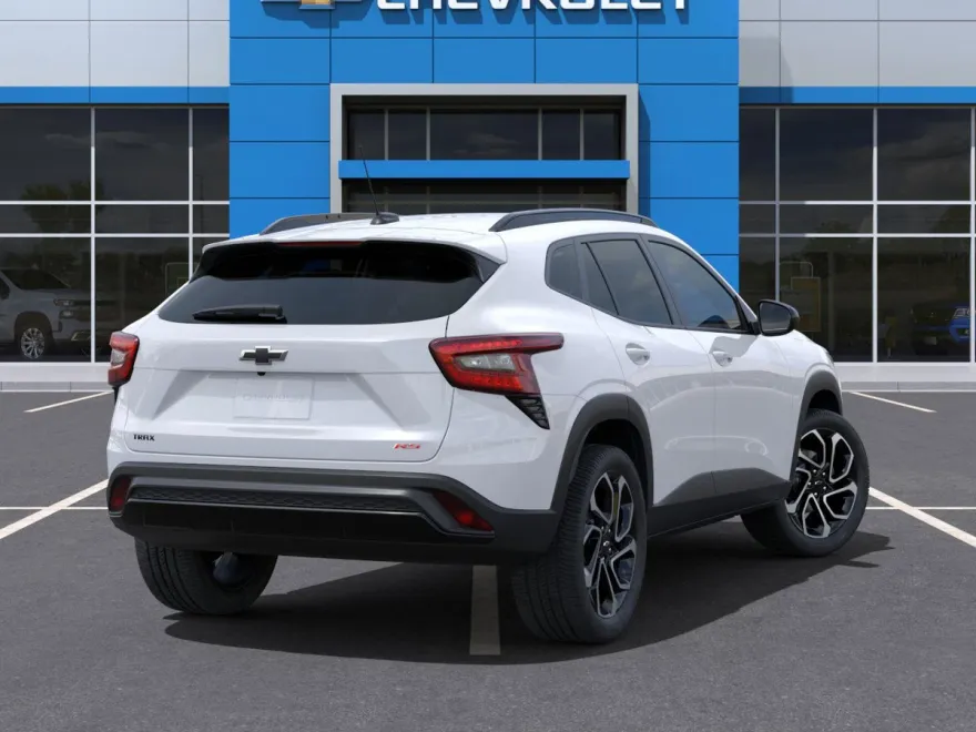 2025 Chevrolet Trax photo 1