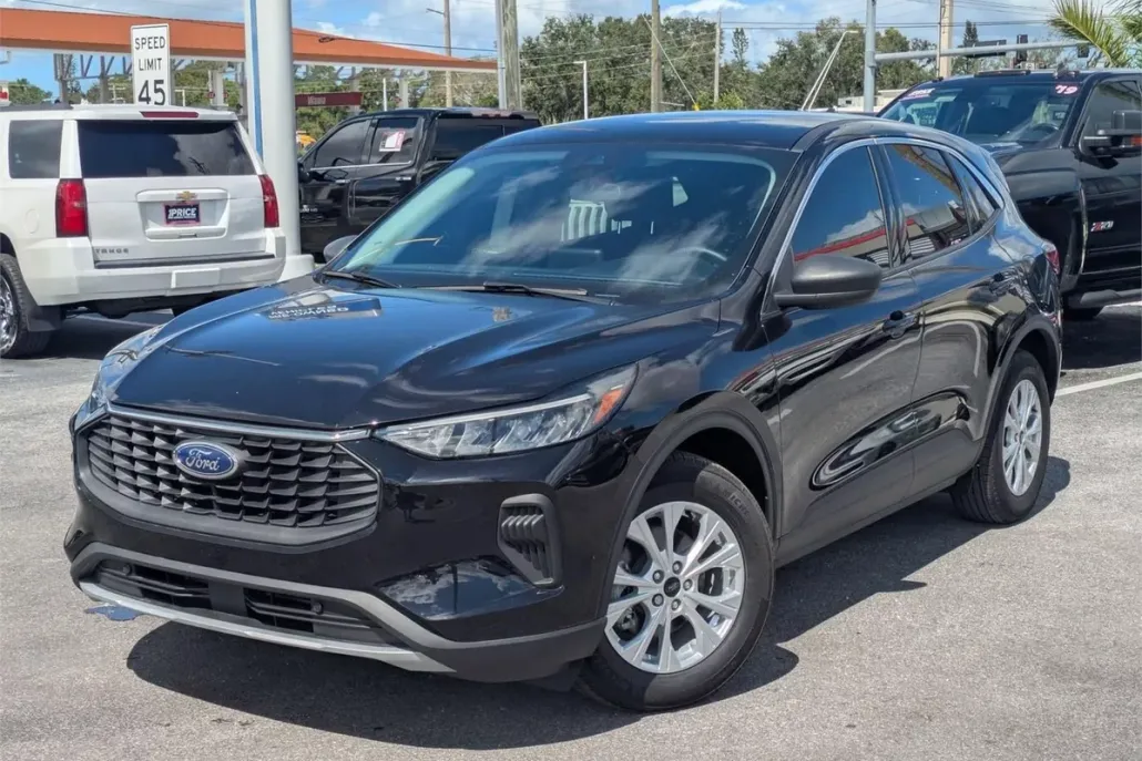 2024 Ford Escape Active photo 1