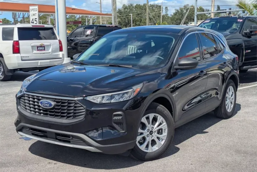 2024 Ford Escape Active photo 1