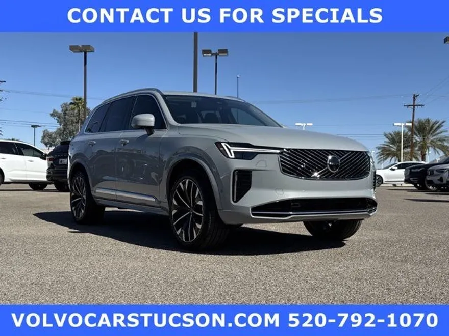 2025 Volvo XC90 Plus photo 1