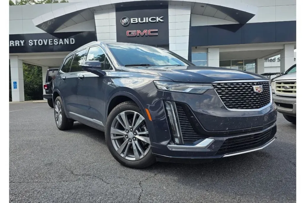 2025 Cadillac XT6 Premium Luxury photo 1