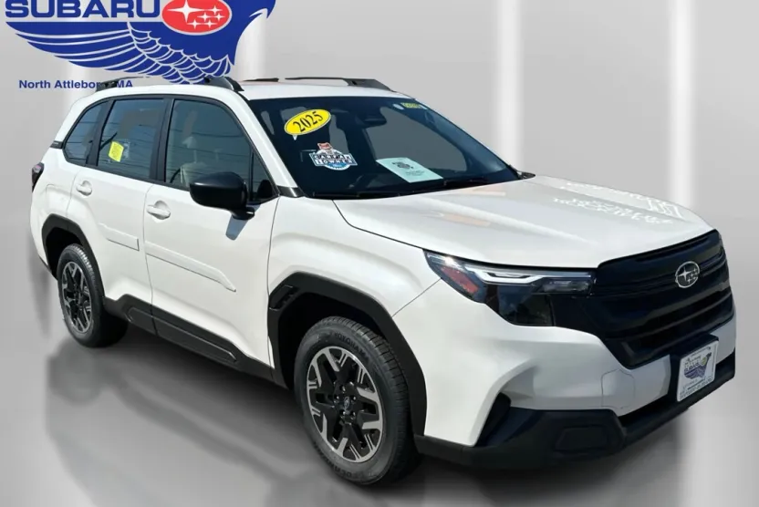 2025 Subaru Forester photo 1