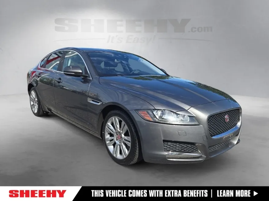 2018 Jaguar XF 35t Premium photo 1