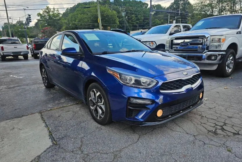 2020 Kia Forte LXS photo 1