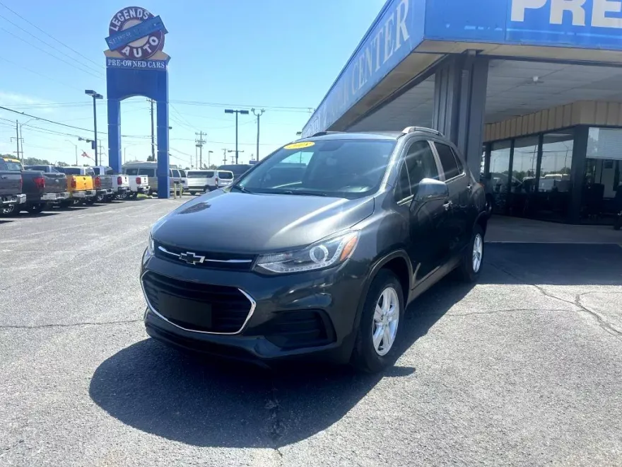 2018 Chevrolet Trax LT photo 1
