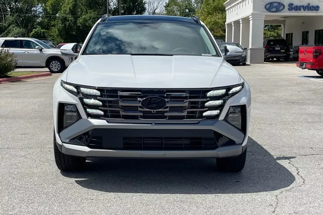 2026 Hyundai Tucson Limited photo 1