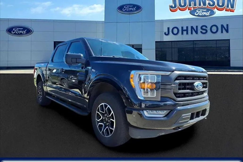 2022 Ford F-150 XLT photo 1