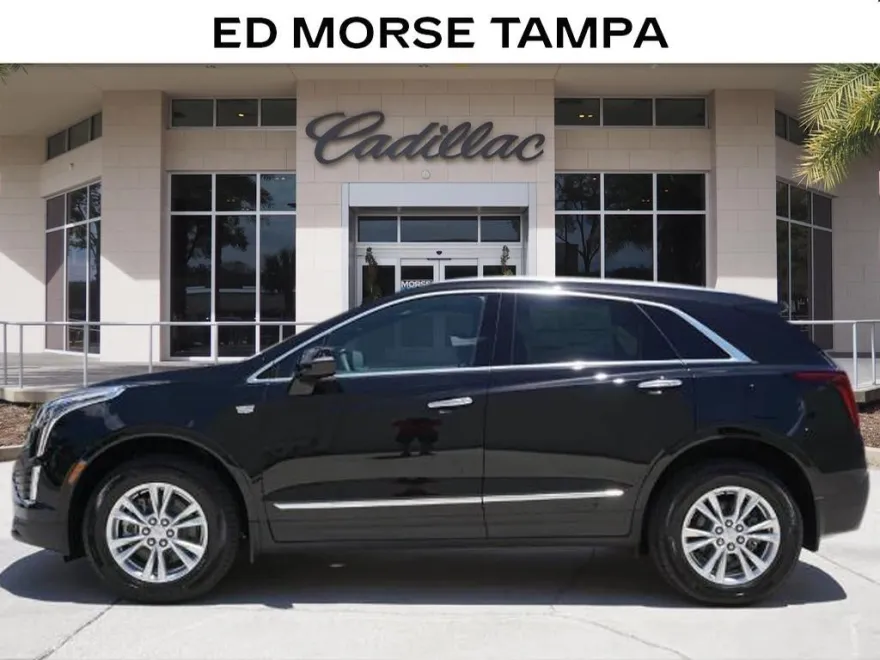 2025 Cadillac XT5 Luxury photo 1