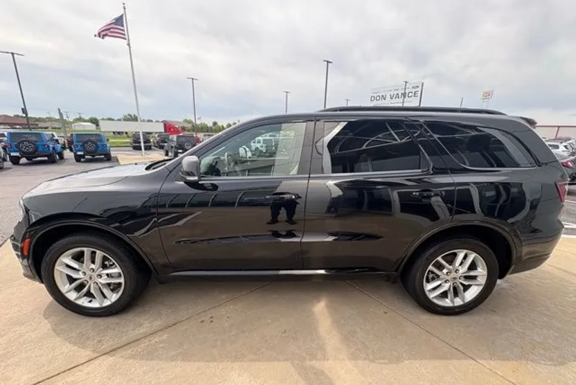 2022 Dodge Durango GT Plus photo 1