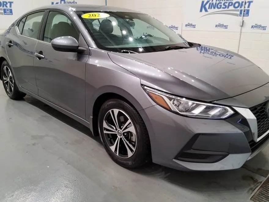 2022 Nissan Sentra SV photo 1