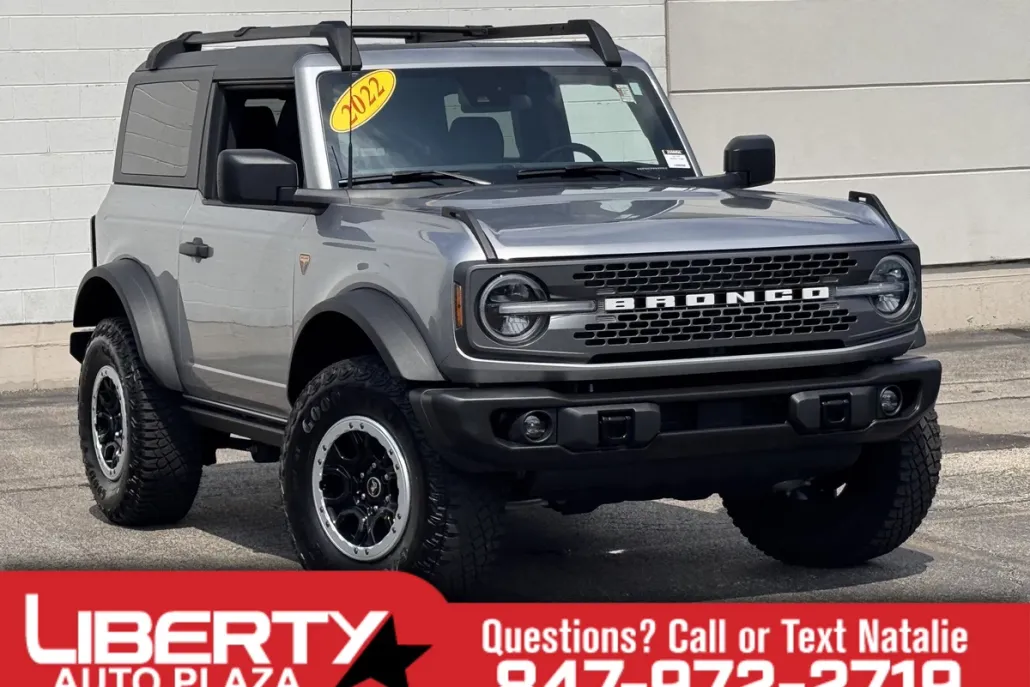 2022 Ford Bronco Outer Banks photo 1