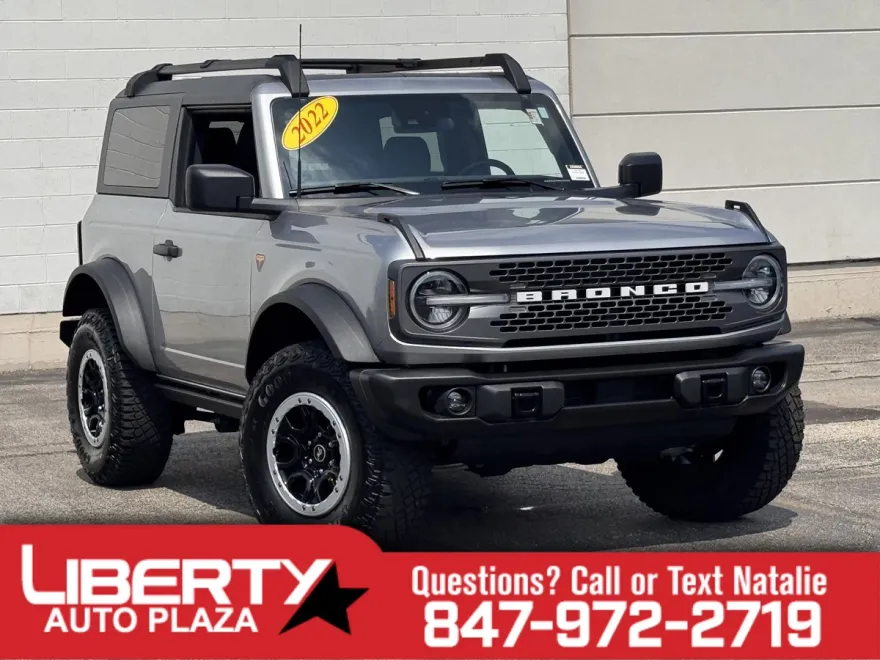 2022 Ford Bronco Outer Banks photo 1