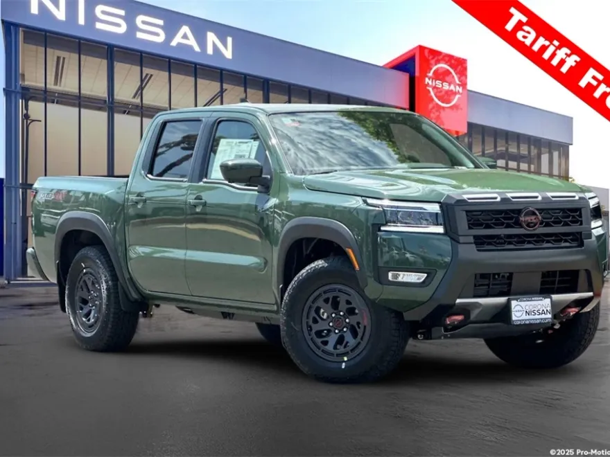2025 Nissan Frontier PRO-4X photo 1
