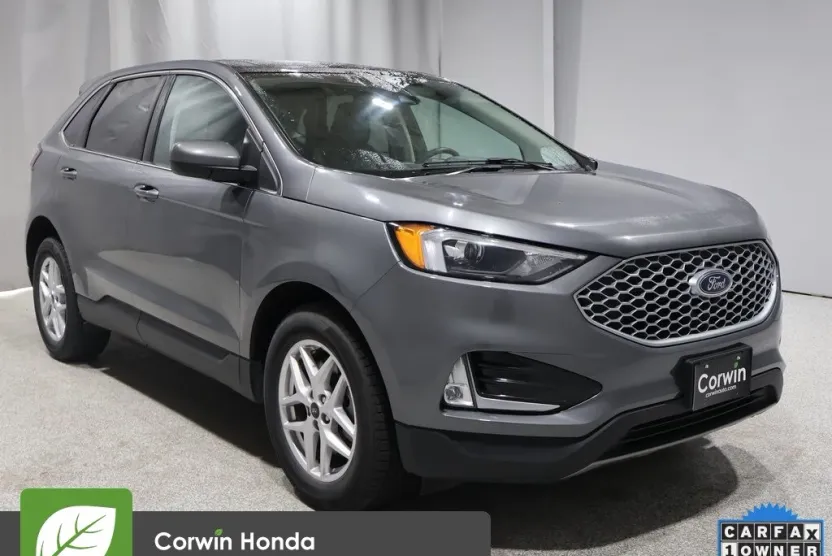 2024 Ford Edge SEL photo 1