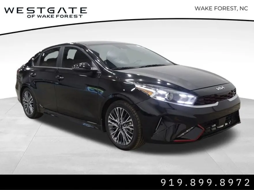 2024 Kia Forte GT-Line photo 1