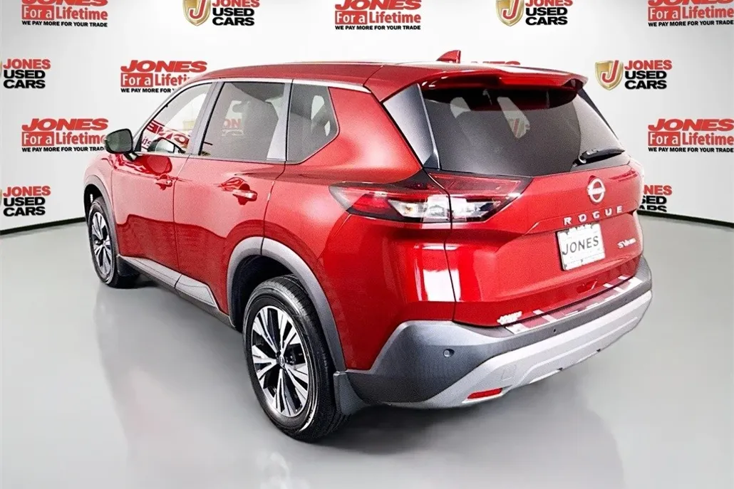 2023 Nissan Rogue SV photo 1