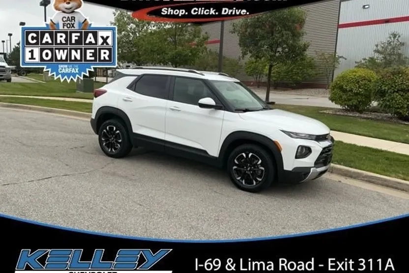 2023 Chevrolet Trailblazer LT photo 1