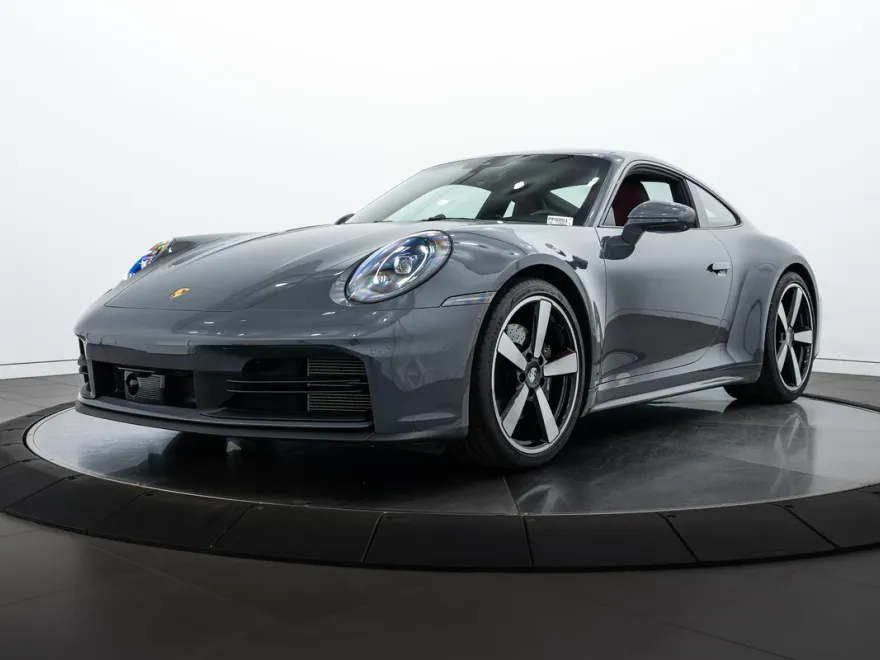 2025 Porsche 911 Coupe photo 1