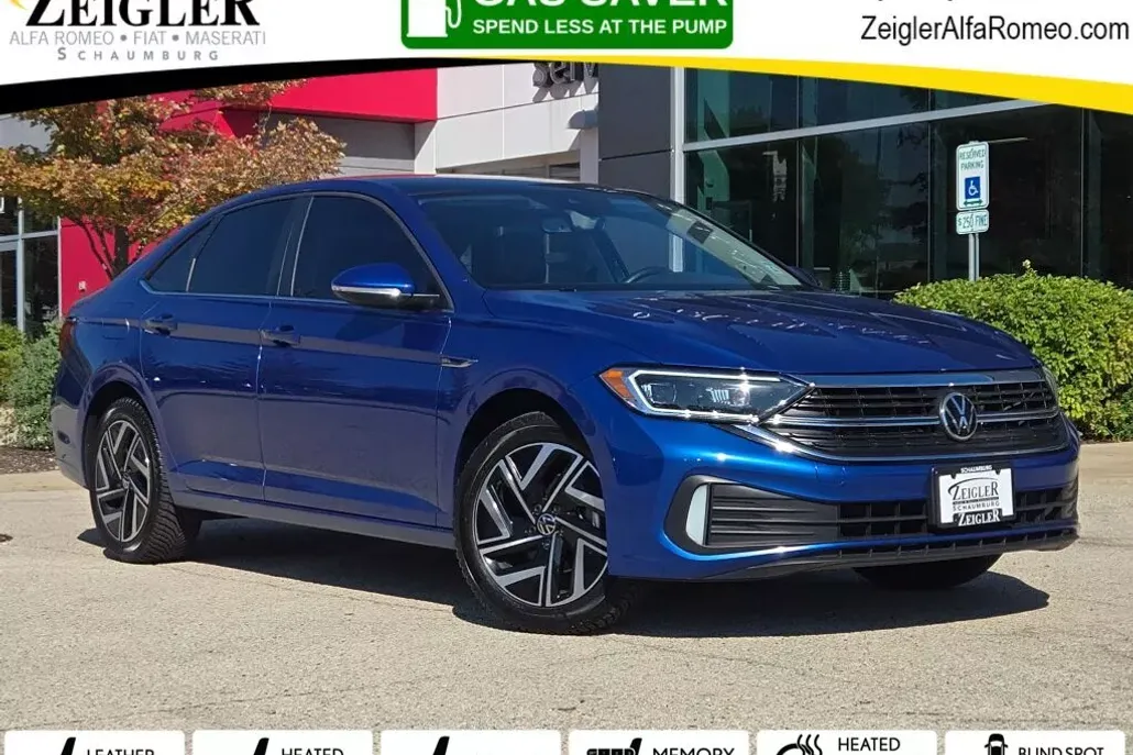 2022 Volkswagen Jetta 1.5T SEL photo 1