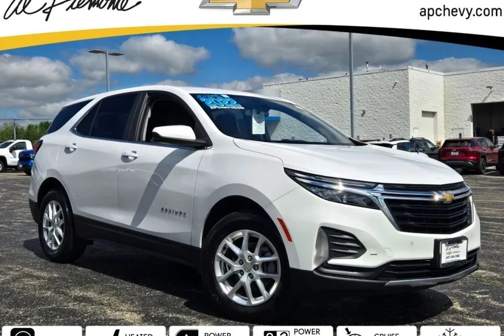 2022 Chevrolet Equinox LT photo 1