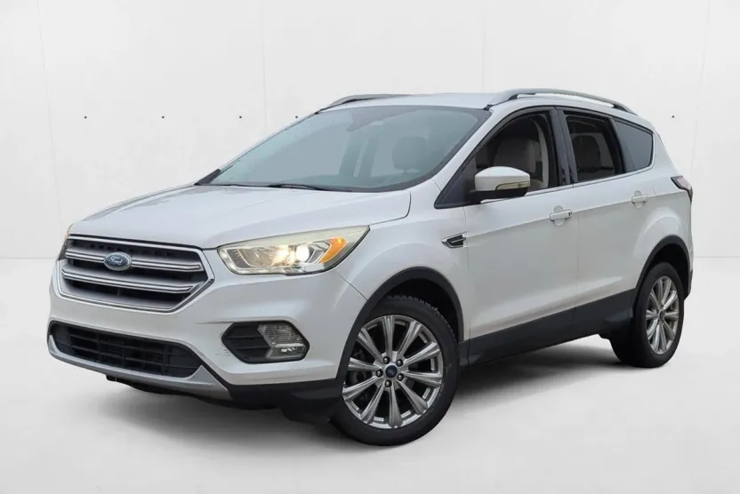 2017 Ford Escape Titanium photo 1