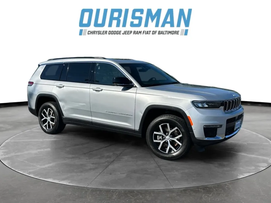 2024 Jeep Grand Cherokee Limited photo 1