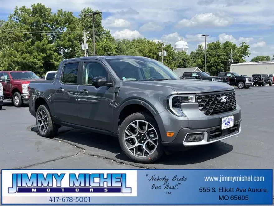 2025 Ford Maverick Lariat photo 1