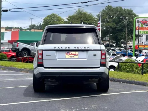 2017 Land Rover Range Rover SuperCharged photo 4
