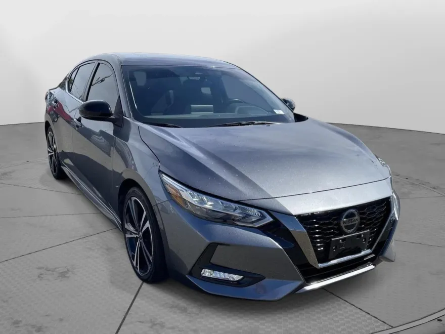 2021 Nissan Sentra SR photo 1