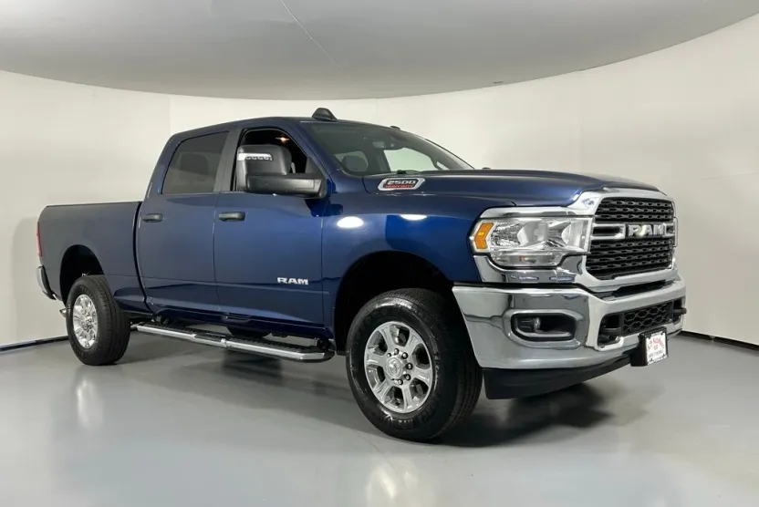 2024 Ram 2500 Big Horn photo 1