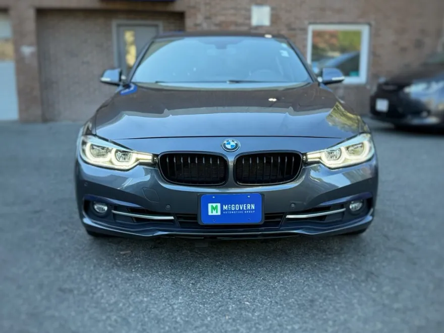 2017 Bmw 330i xDrive photo 1