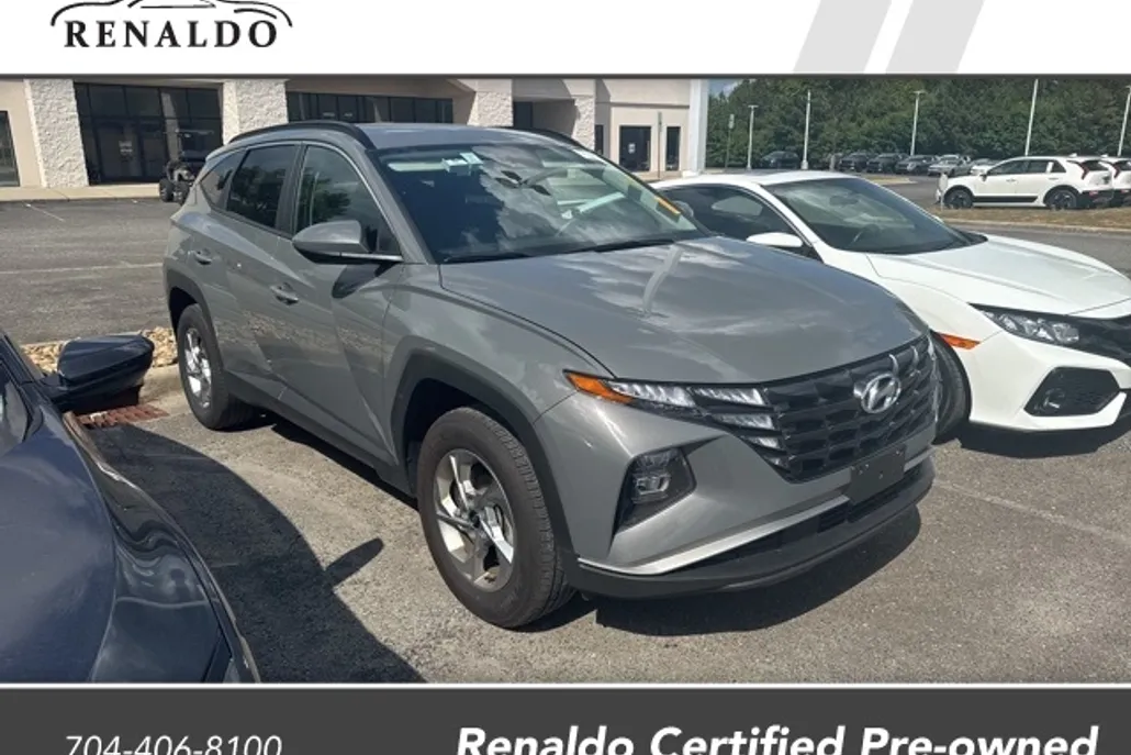 2024 Hyundai Tucson SEL photo 1