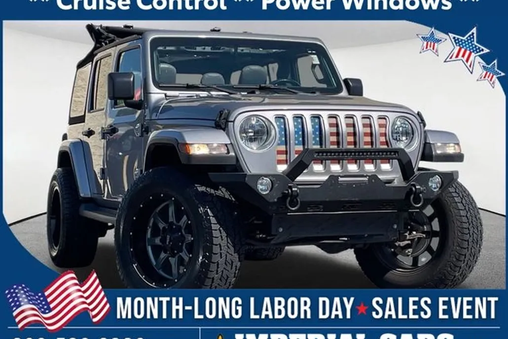 2020 Jeep Wrangler Unlimited Sahara photo 1