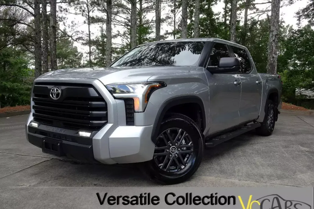 2024 Toyota Tundra SR5 CrewMax photo 1