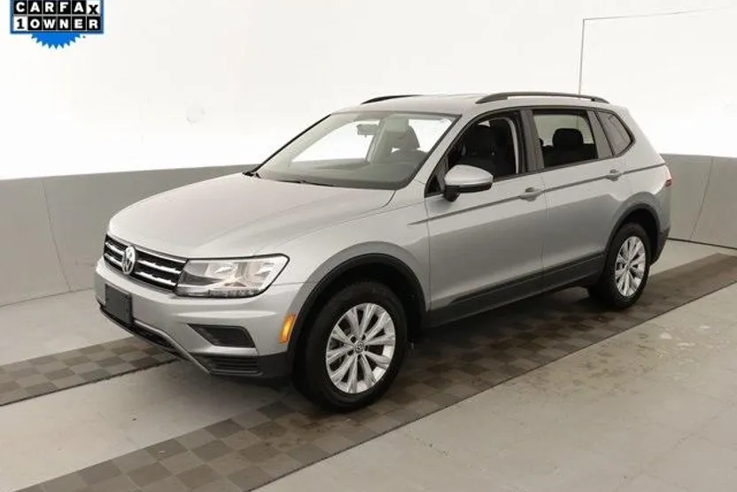 2020 Volkswagen Tiguan S photo 1
