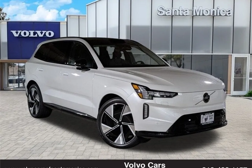2025 Volvo EX90 Twin Motor Ultra photo 1
