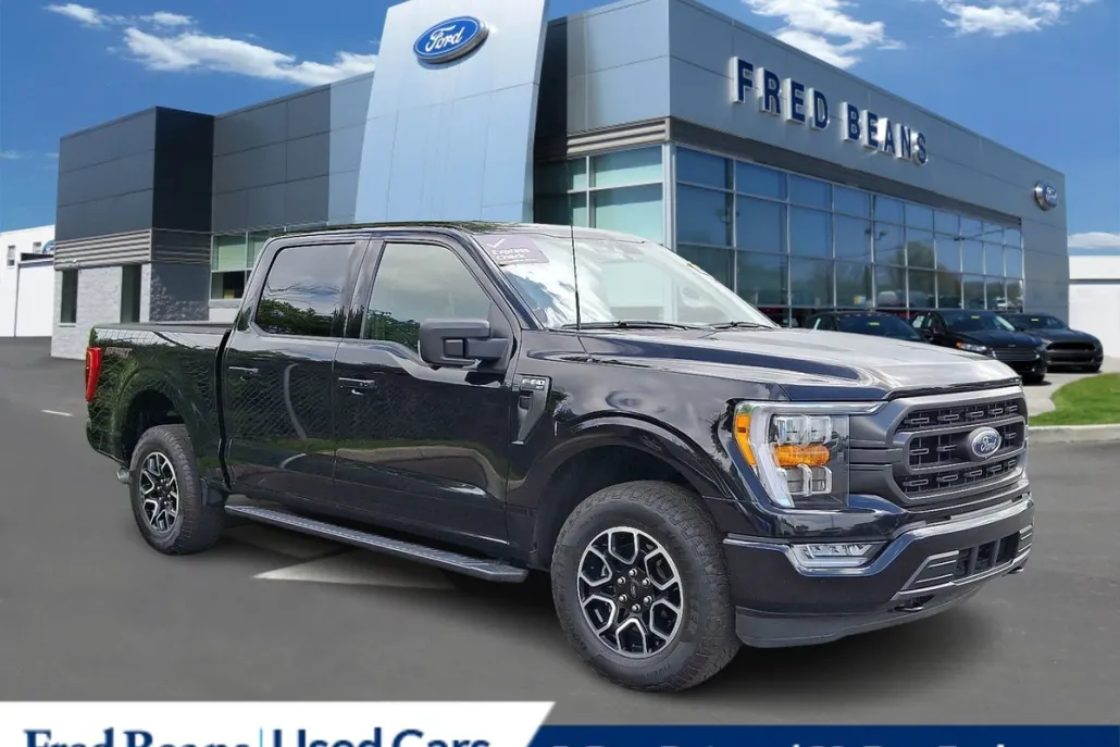 2022 Ford F-150 XLT photo 1