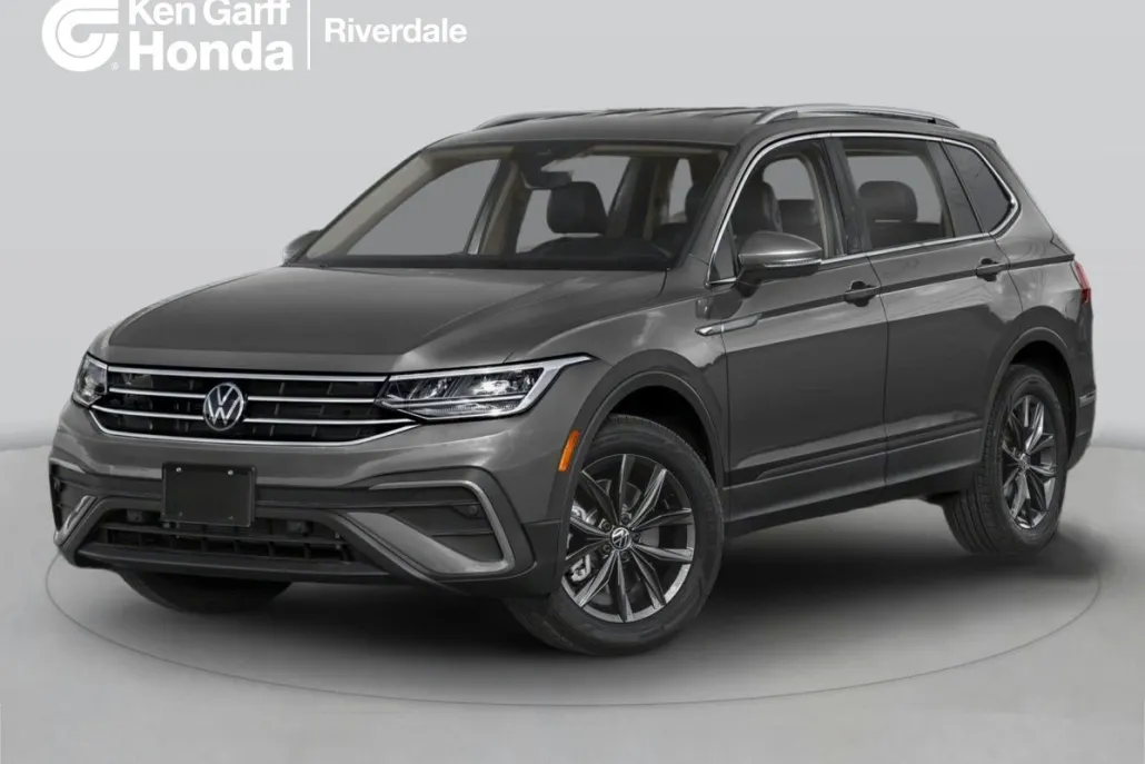 2022 Volkswagen Tiguan SE R-Line Black photo 1